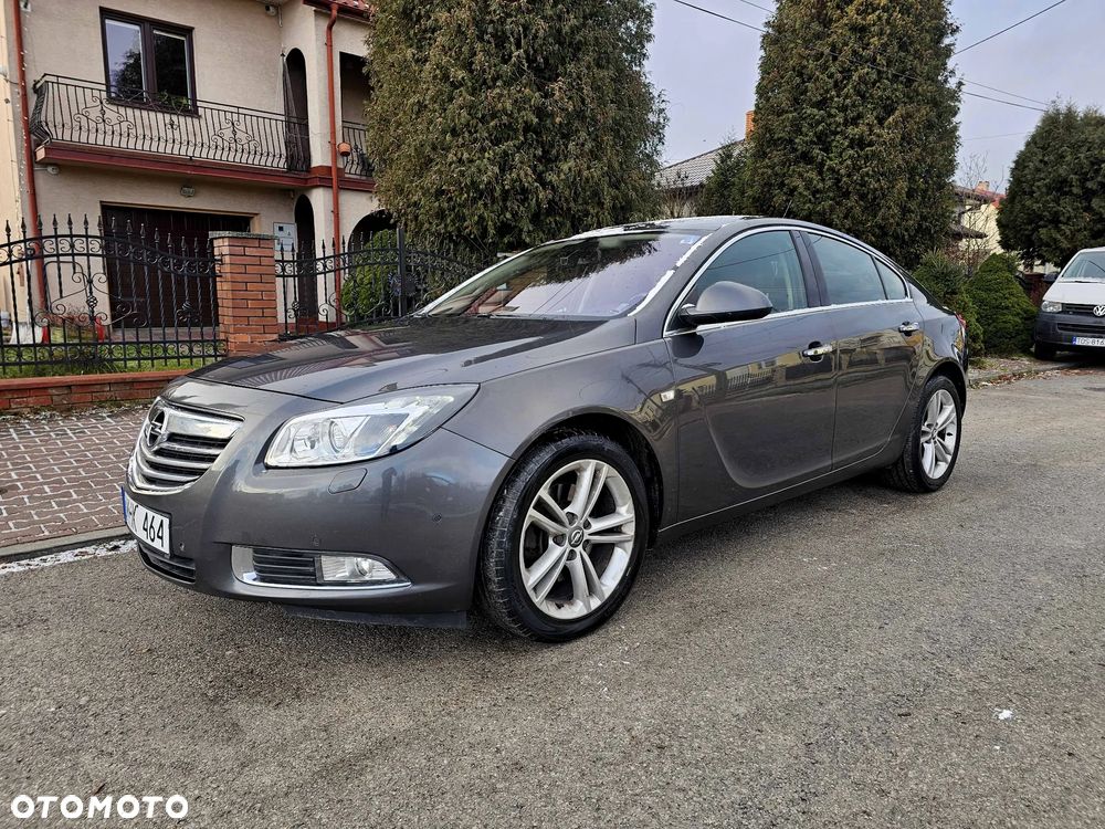 Opel Insignia 2.0 Turbo Cosmo - 1