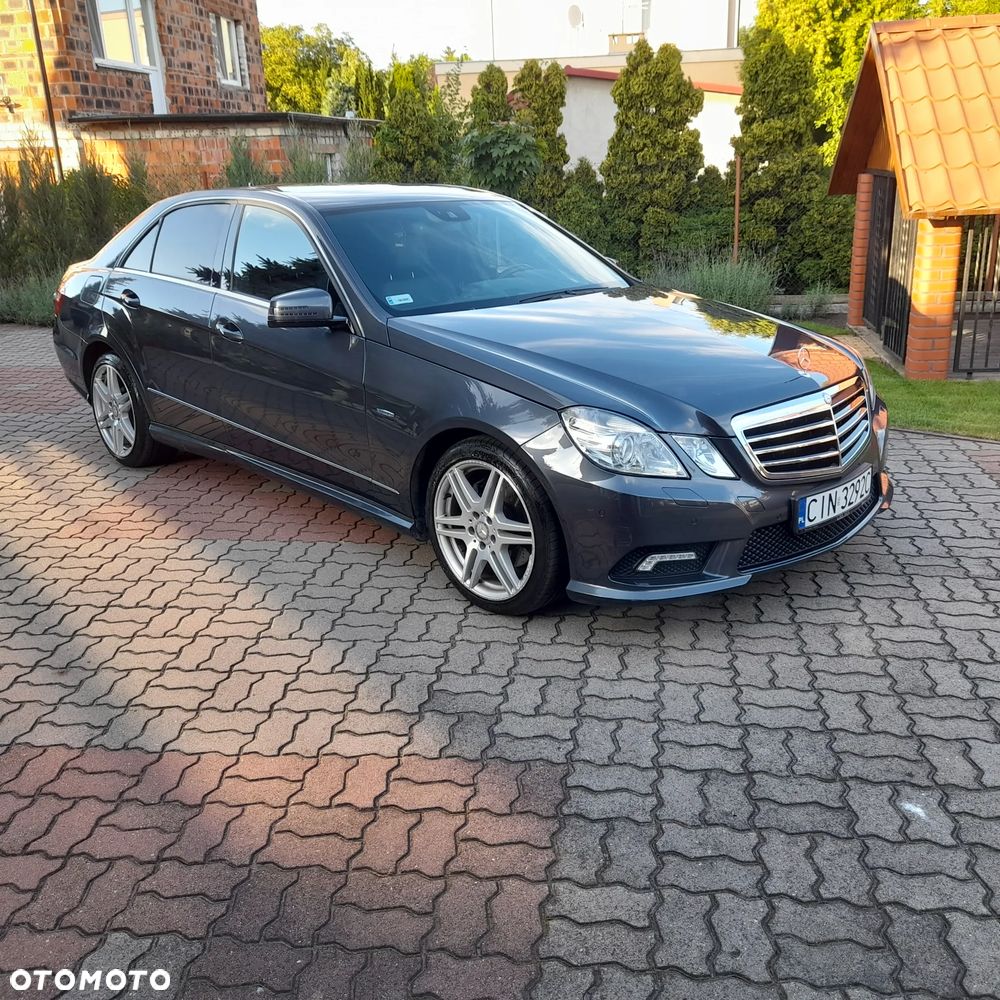 Mercedes-Benz Klasa E 220 CDI BlueEff - 21