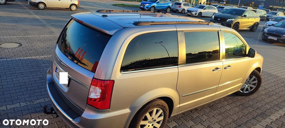 Chrysler Town & Country 3.6 Touring - 8