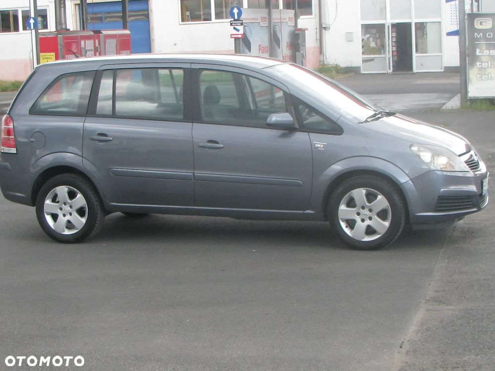 Opel Zafira 1.6 - 4