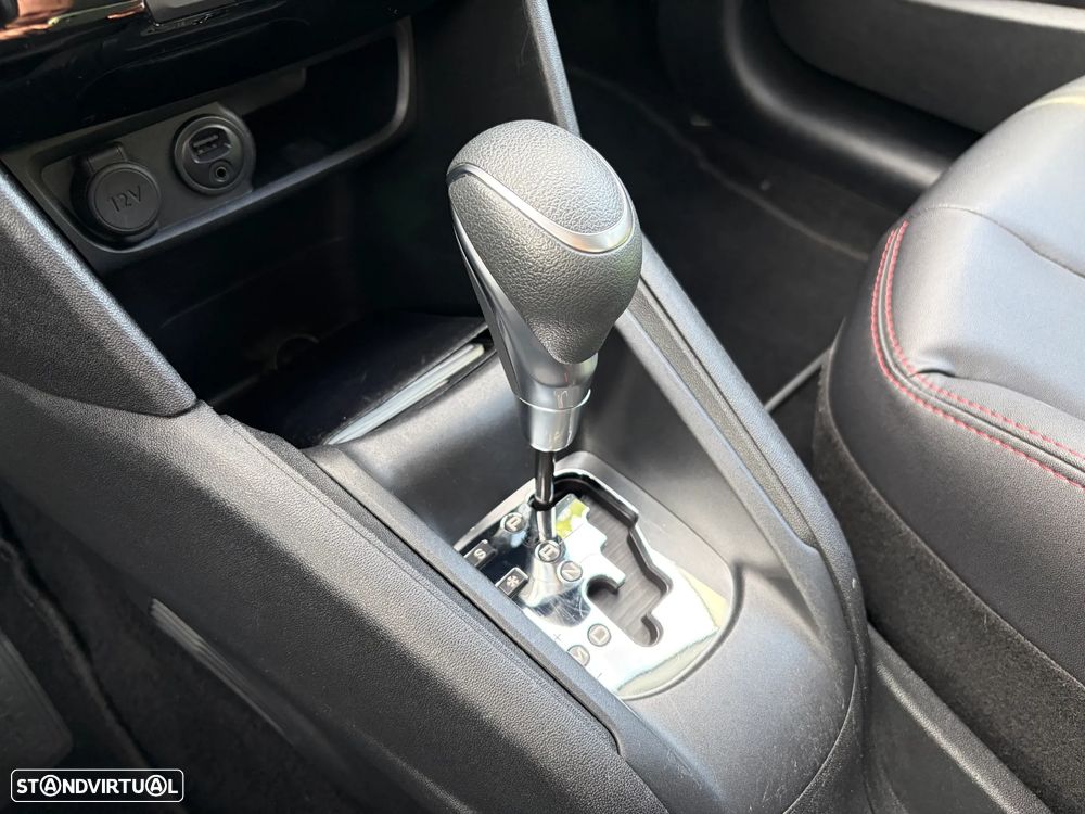 Peugeot 208 - 31