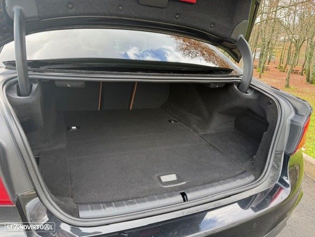 BMW 530 e iPerformance Pack M - 16