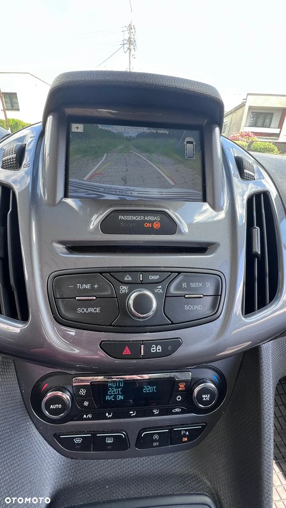 Ford Tourneo Connect Grand - 21