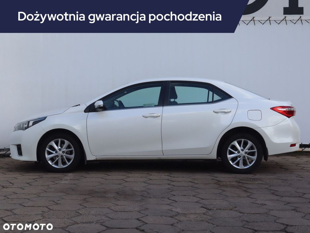 Toyota Corolla - 4