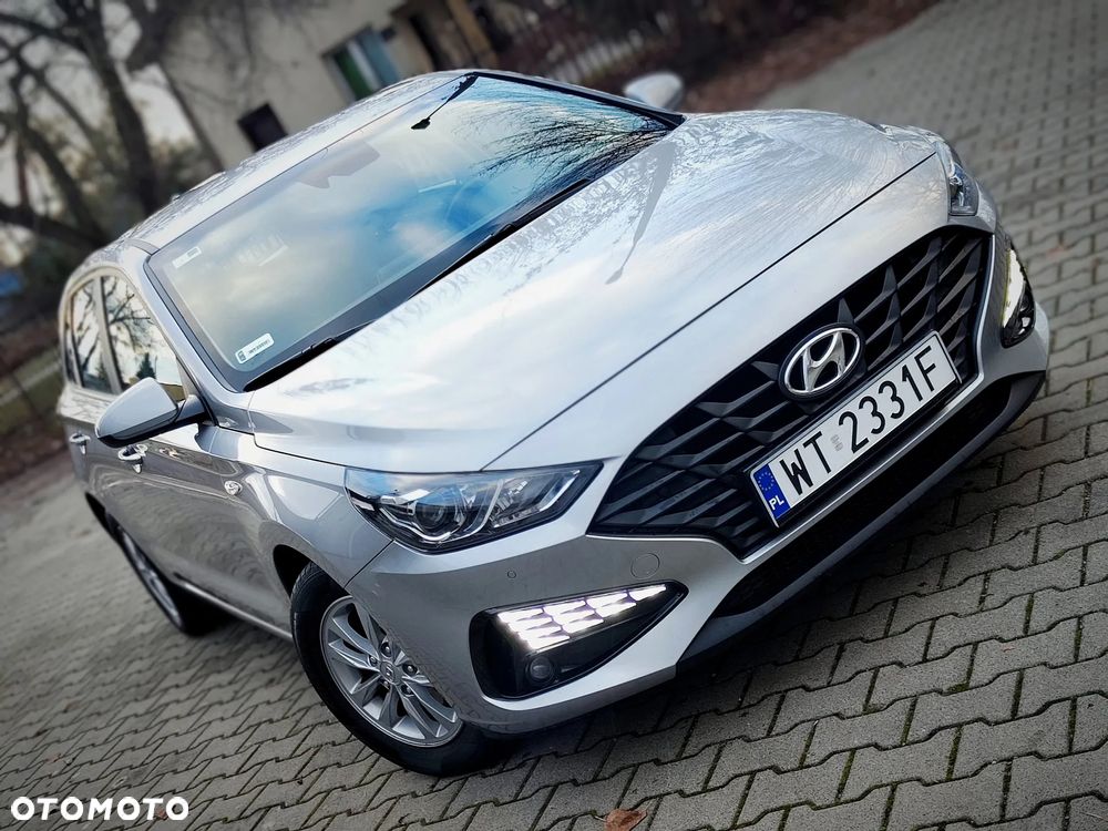 Hyundai i30 1.5 DPI Modern - 11