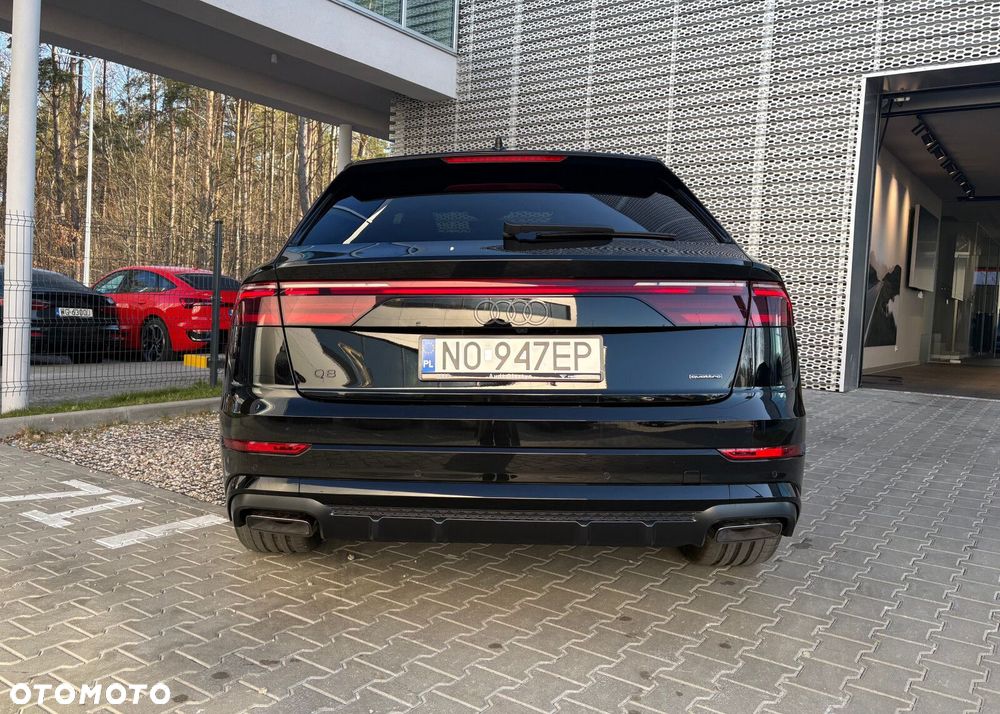 Audi Q8 - 7