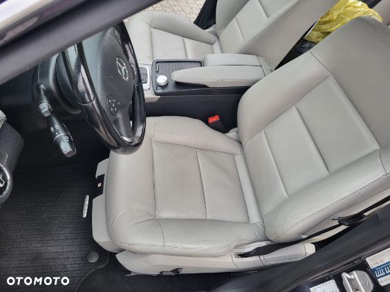 Mercedes-Benz Klasa E 220 CDI DPF BlueEFFICIENCY Automatik Avantgarde - 1