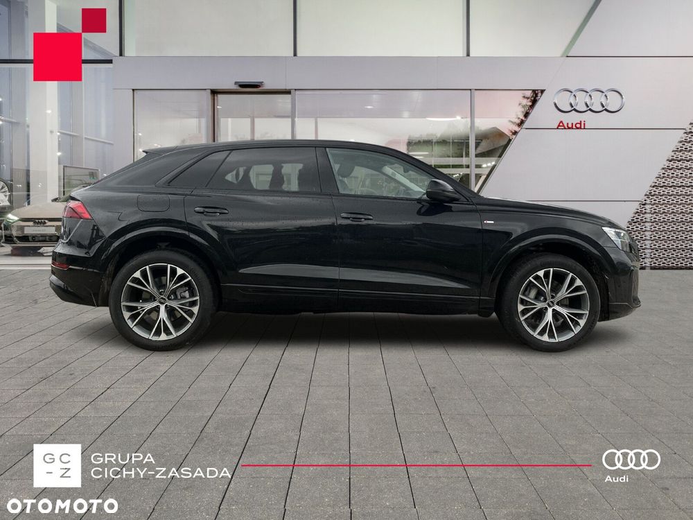 Audi Q8 - 6