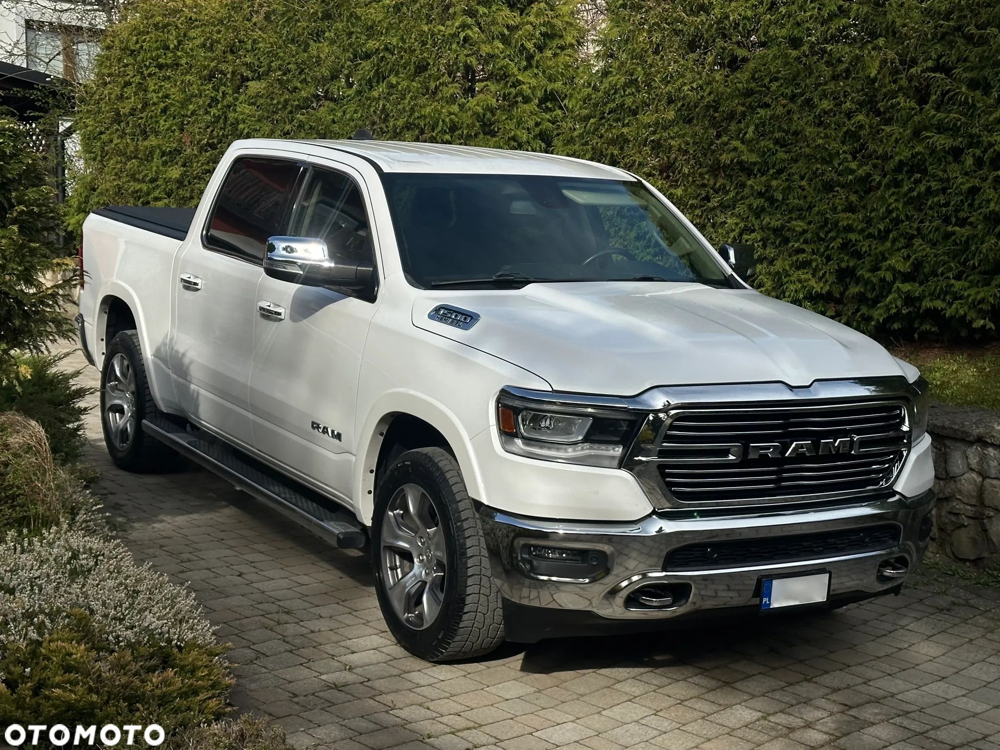 RAM 1500 Crew Cab Laramie - 1