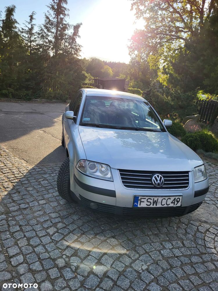 Volkswagen Passat 1.9 TDI Basis - 1