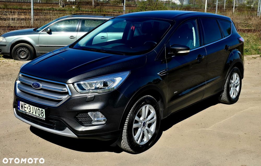 Ford Kuga - 2