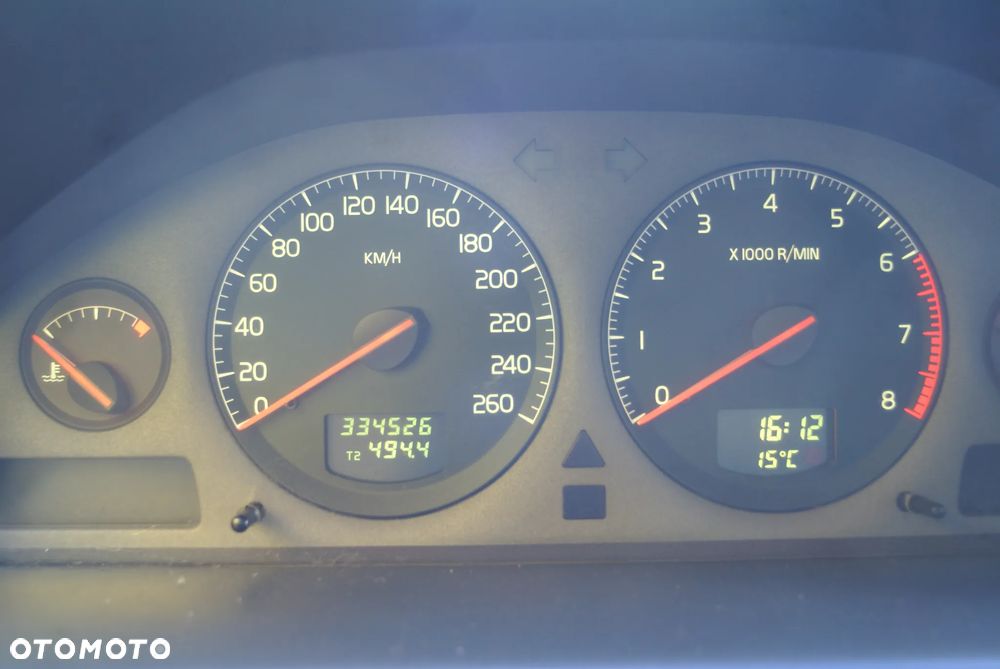 Volvo V70 - 3