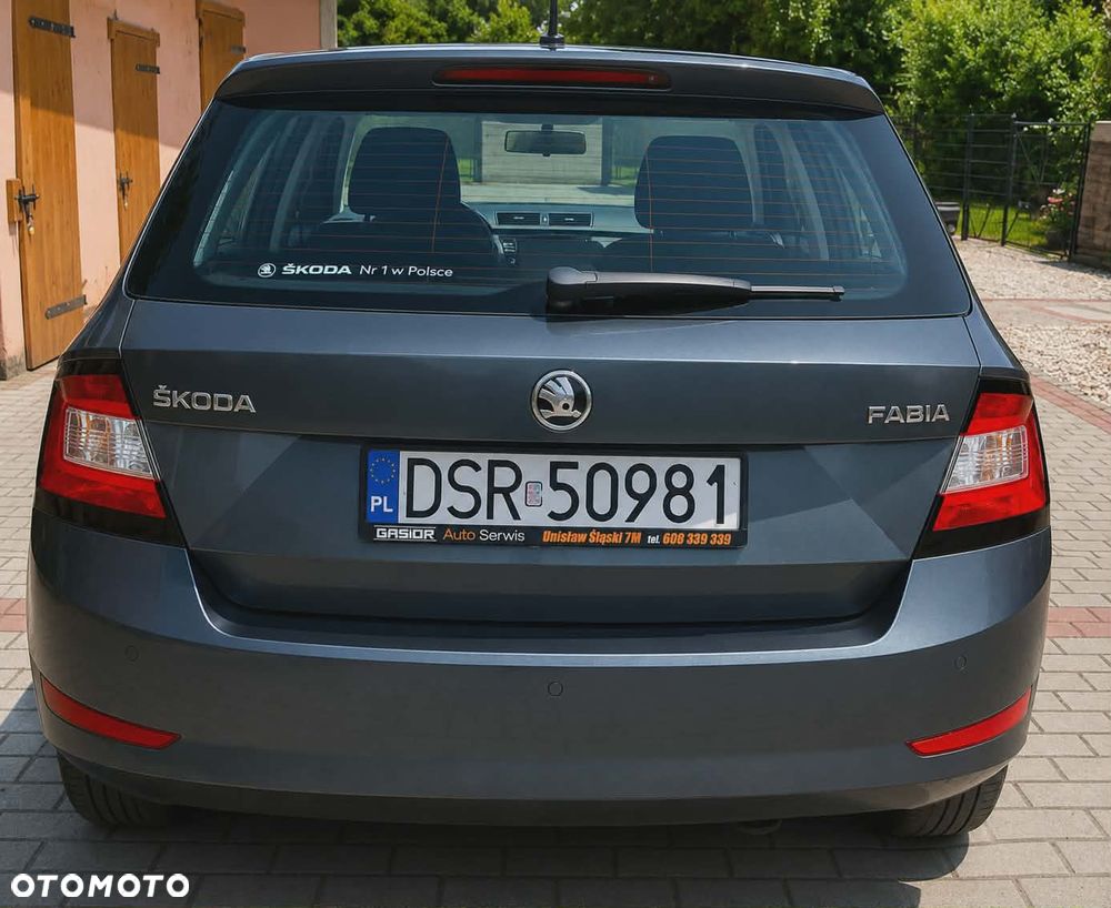 Skoda Fabia 1.0 TSI Ambition DSG - 4