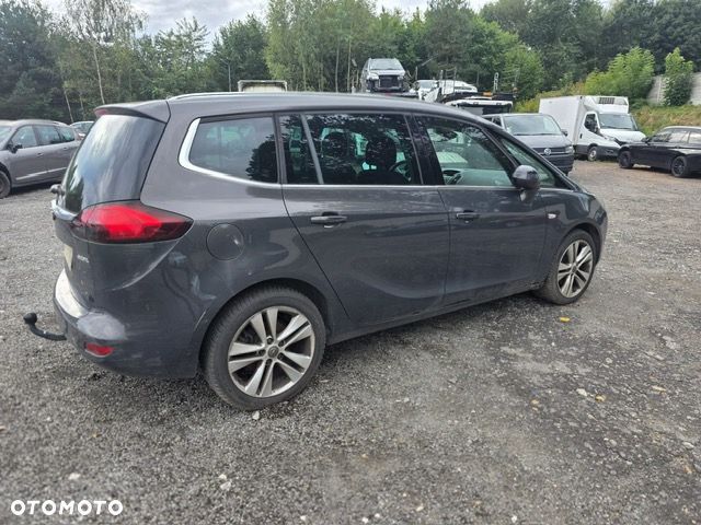 Opel Zafira 1.6 CDTI Cosmo - 8