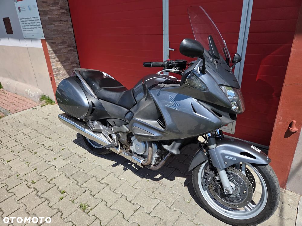 Honda NTV - 2