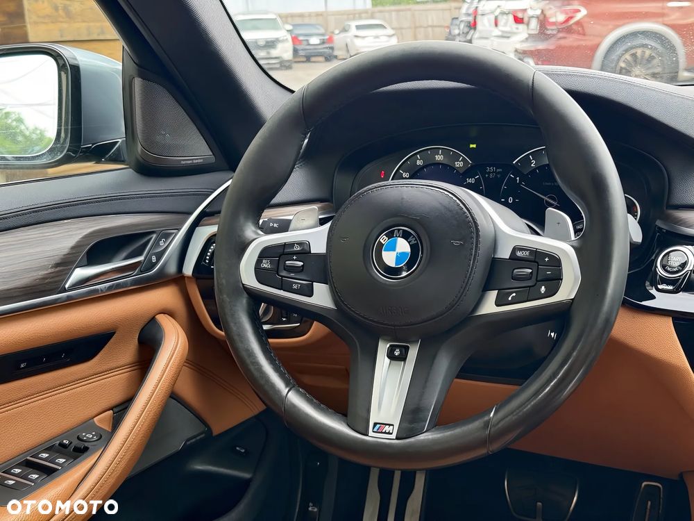 BMW Seria 5 540i xDrive M Sport sport - 12