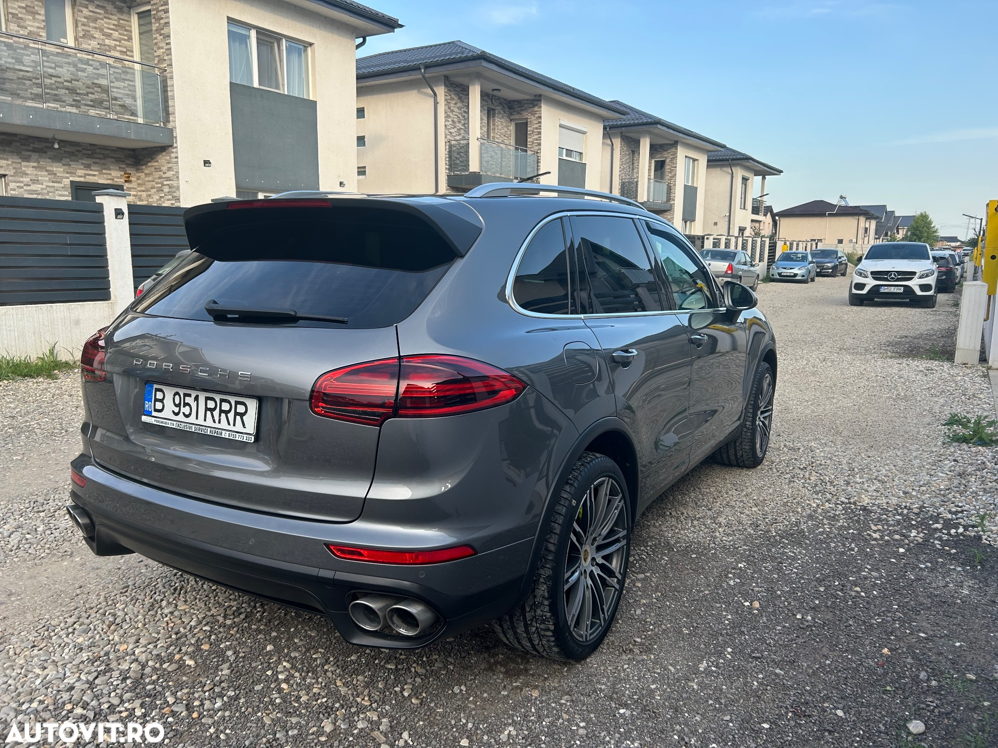 Porsche Cayenne S E-Hybrid Platinum Edition - 14