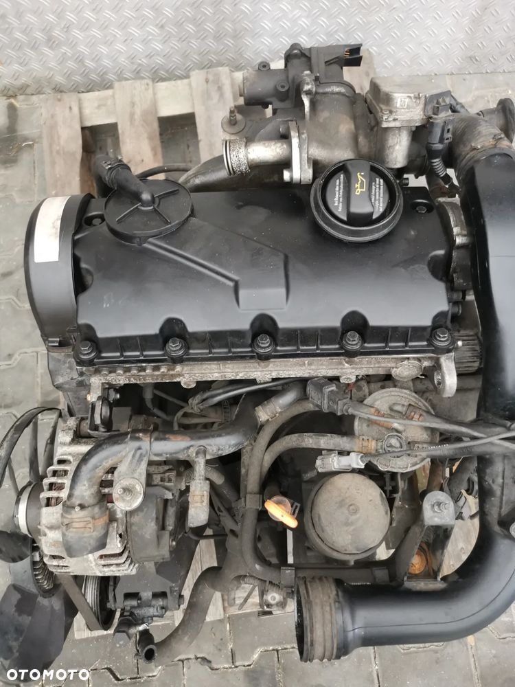 VW Passat B5 FL Superb Silnik BGW 2.0 TDI 8V 136 koni