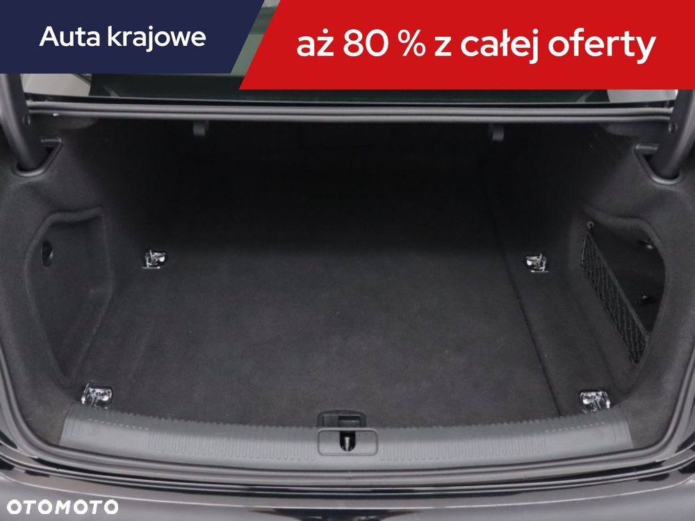 Audi A4 Limousine - 16