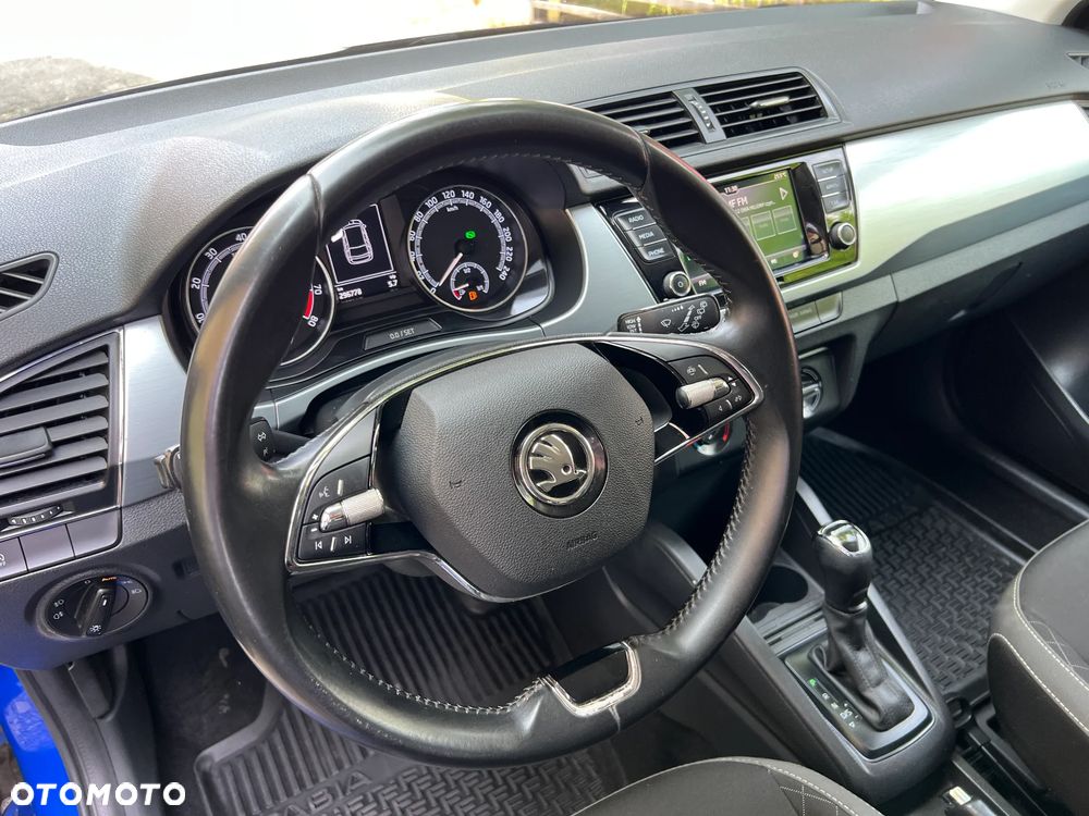 Skoda Fabia 1.0 TSI Style Color DSG - 16