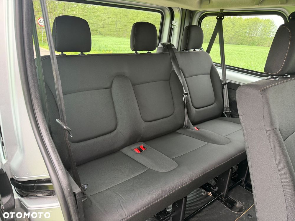Renault Trafic (ENERGY) Start & Stop Combi Expression - 24