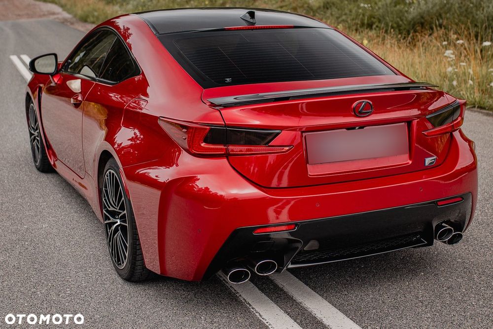 Lexus RC F Carbon - 10