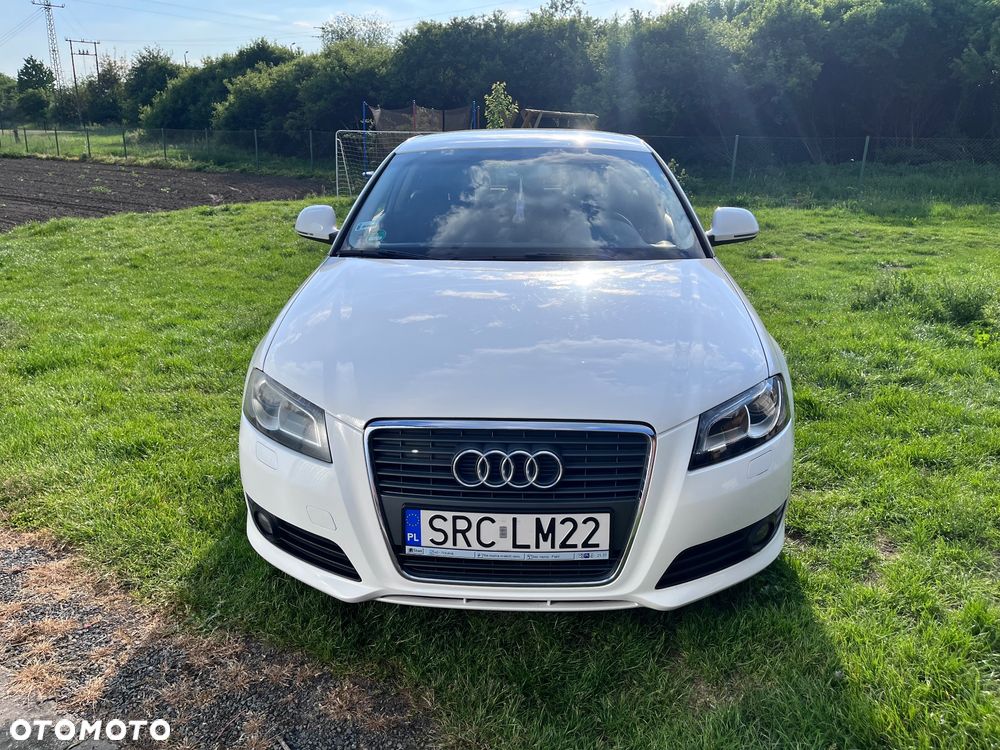 Audi A3 3-drzwiowe 2.0 TDI DPF Ambiente - 8