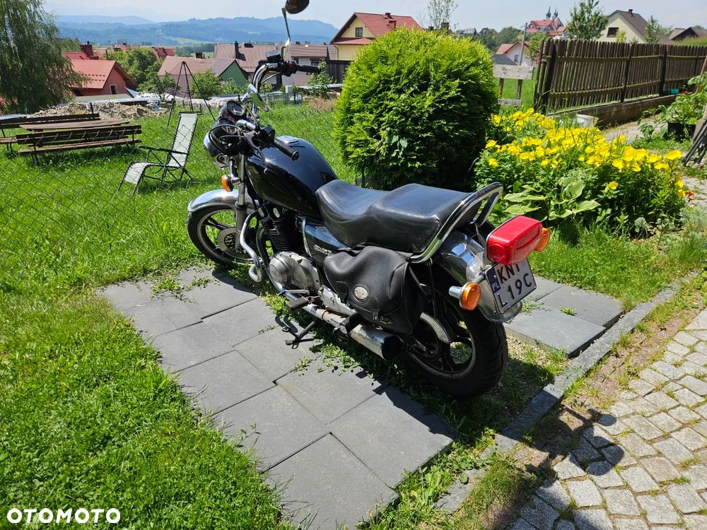 Suzuki GS - 2