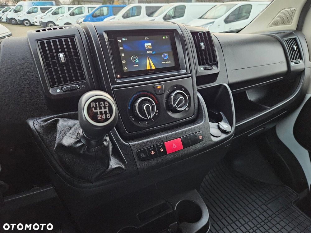 Citroën Jumper Kontener 8 ePAL *84999zł NETTO* 2.2 HD/140KM - 22