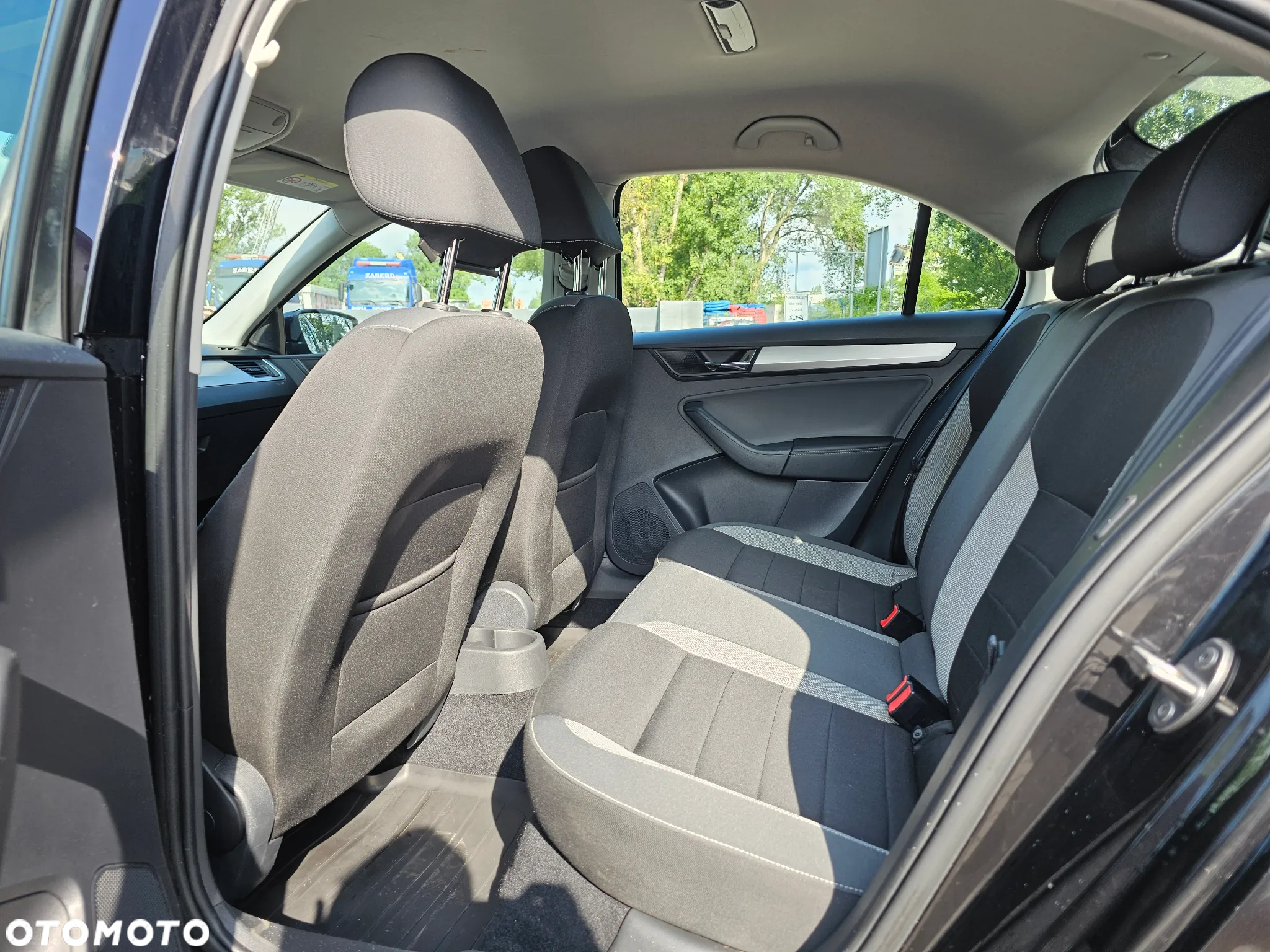 Skoda RAPID 1.0 TSI Active - 15