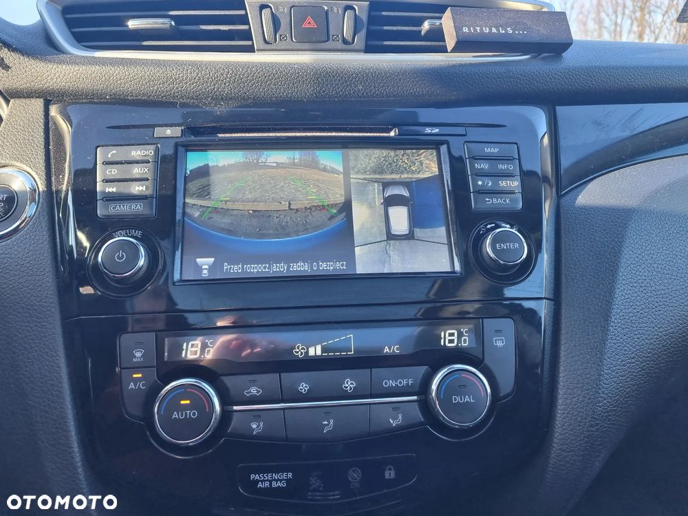 Nissan Qashqai 1.2 DIG-T N-Connecta - 12