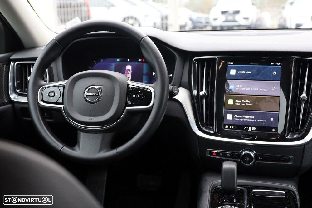 Volvo V60 2.0 T6 AWD TE Plus Dark - 20