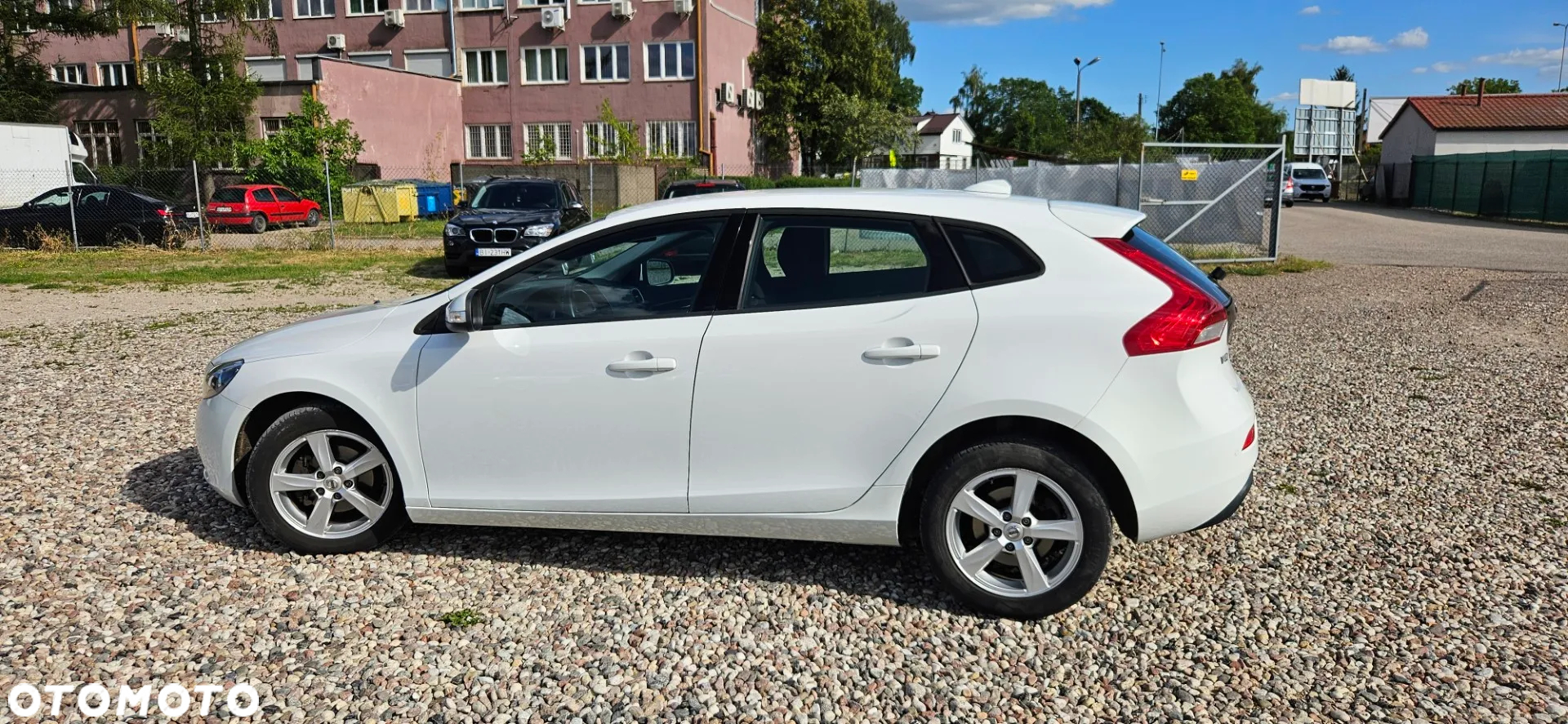 Volvo V40 D2 - 12