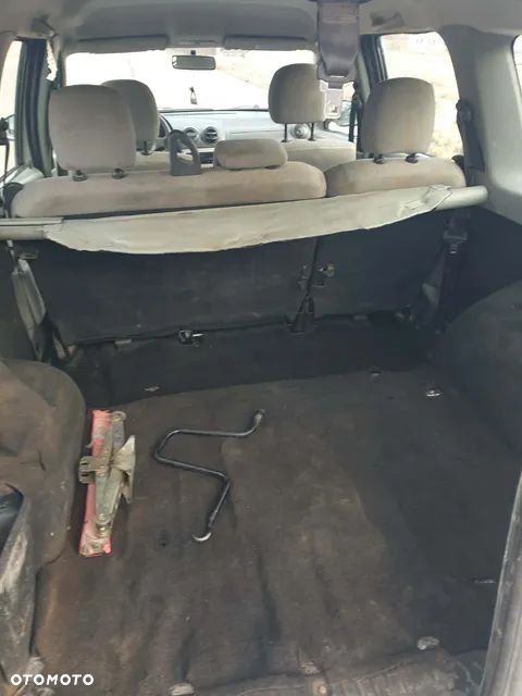 Dacia Logan 1.6 Access - 7