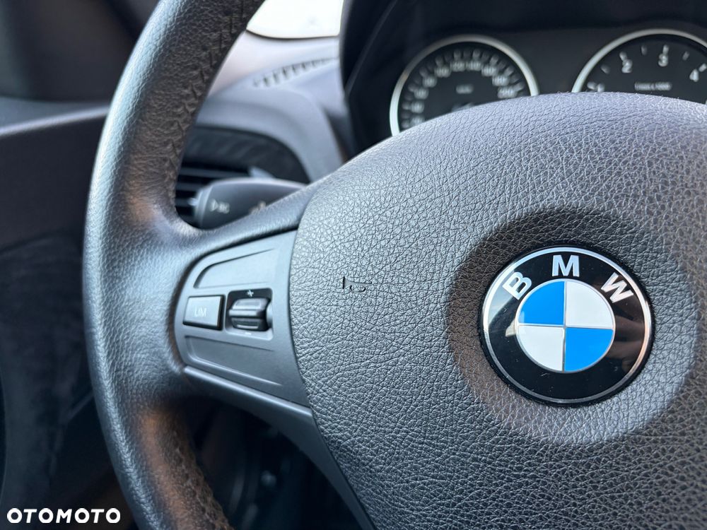 BMW Seria 1 116d EfficientDynamics Edition - 22