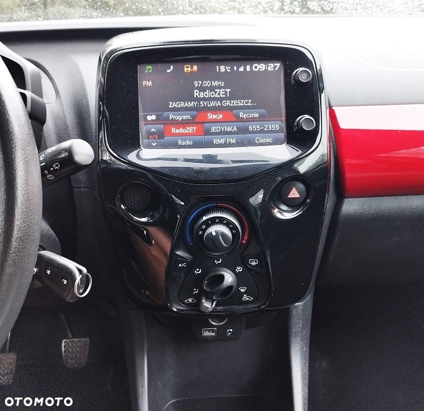 Toyota Aygo x-play - 10