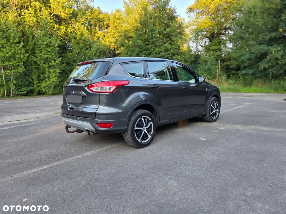 Ford Kuga - 9