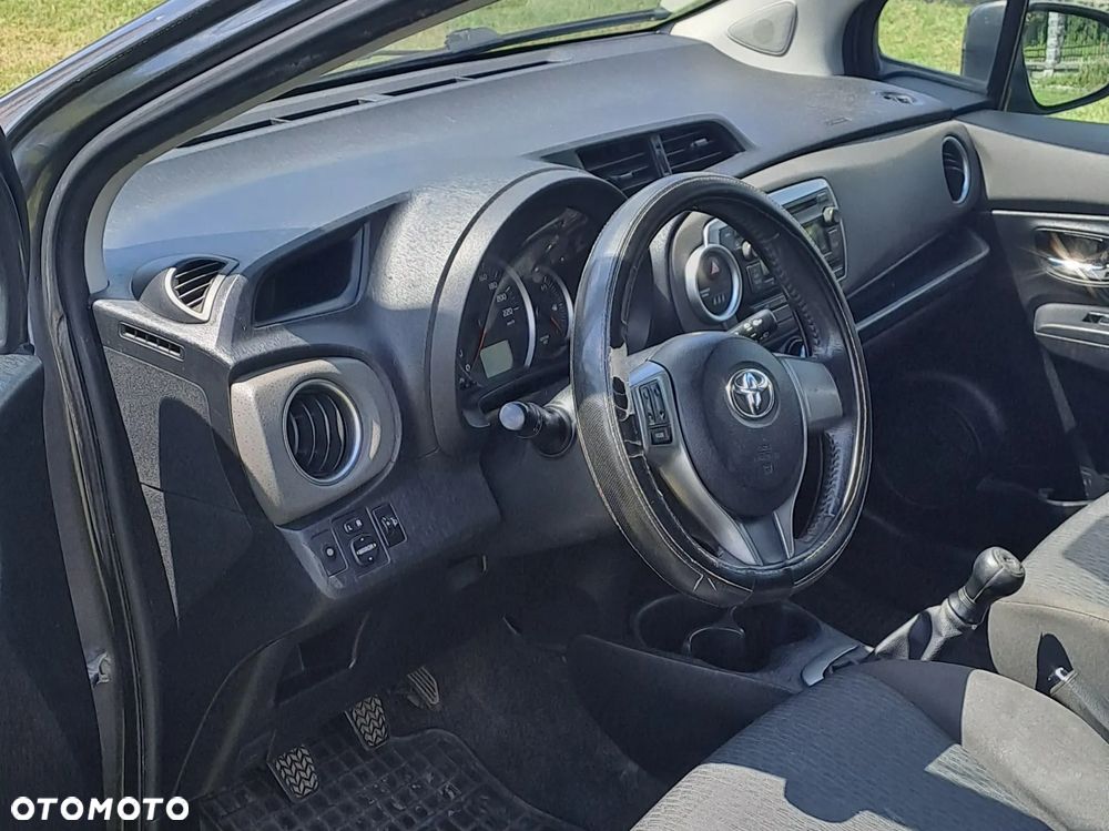Toyota Yaris 1.0 Luna - 6