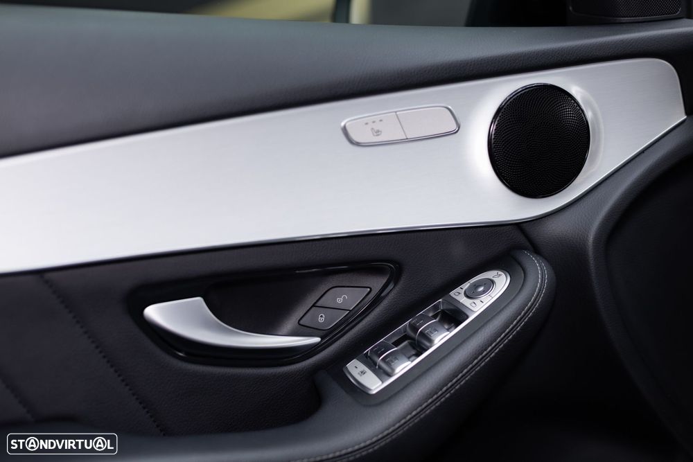 Mercedes-Benz GLC 300 de 4Matic - 34