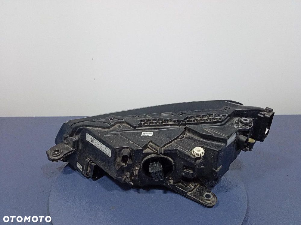 SKODA SUPERB III LIFT REFLEKTOR PRAWY LAMPA PRZEDNIA FULL LED 3V1941016D - 2