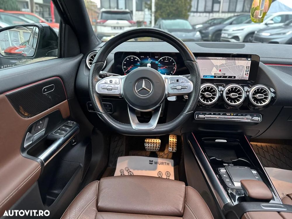 Mercedes-Benz GLA 250 4Matic 8G-DCT AMG Line - 17