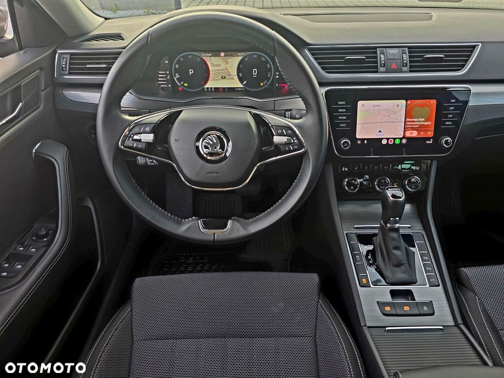 Skoda Superb 2.0 TDI SCR Style DSG - 31