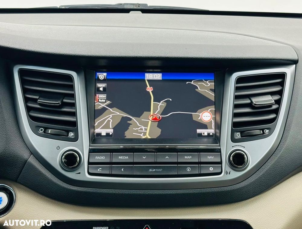 Hyundai Tucson blue 1.7 CRDi 2WD Passion Plus - 36