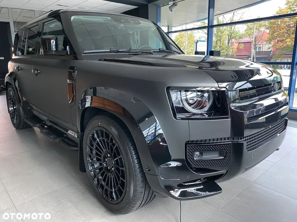 Land Rover Defender 3.0 D300 mHEV X-Dynamic SE - 2