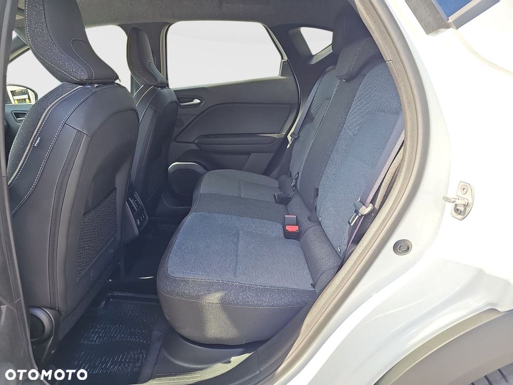 Renault Captur - 22