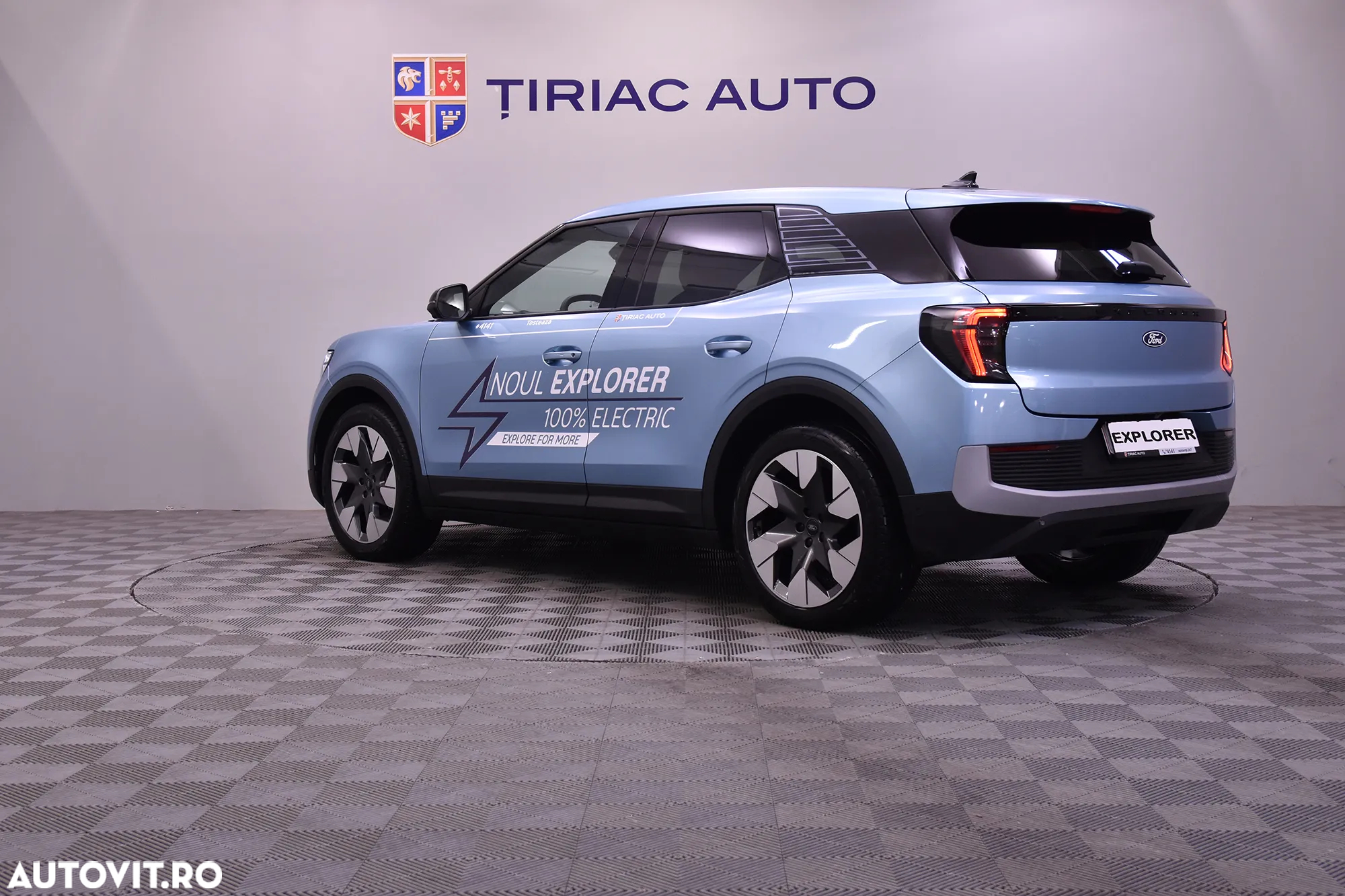 Ford Explorer AWD 79 kWh Extended Range Premium - 3