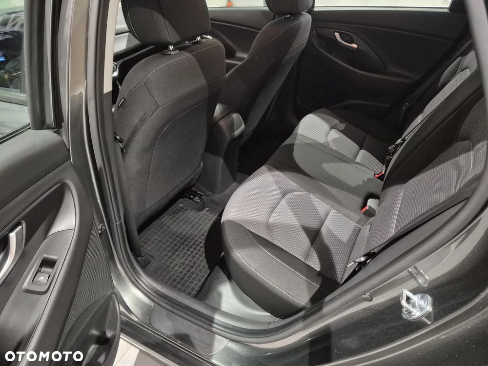 Hyundai i30 1.0 T-GDI Modern - 11