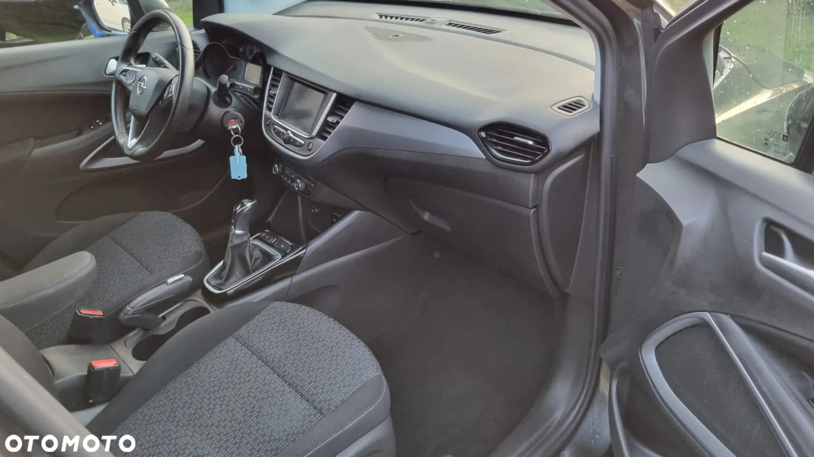 Opel Crossland X 1.2 Essentia - 7