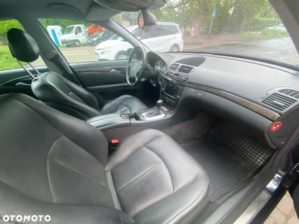 Mercedes-Benz Klasa E 500 7G-TRONIC Avantgarde - 6