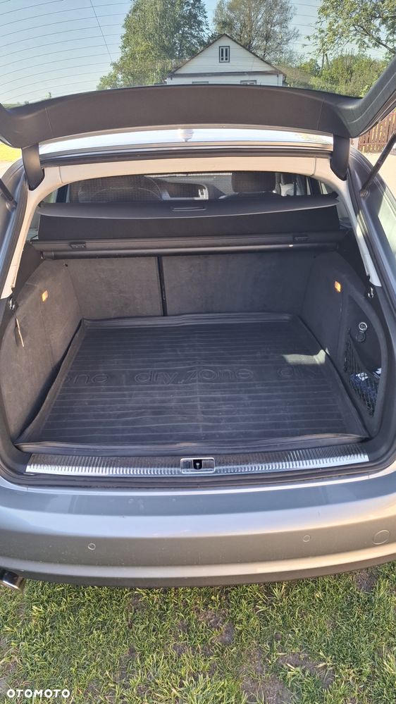Audi A4 Avant 2.0 TDI - 7
